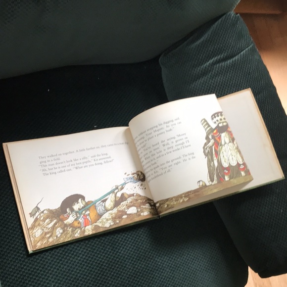 “ School for Sillies” Hardback kids book by Jay Williams - Picture 11 of 12